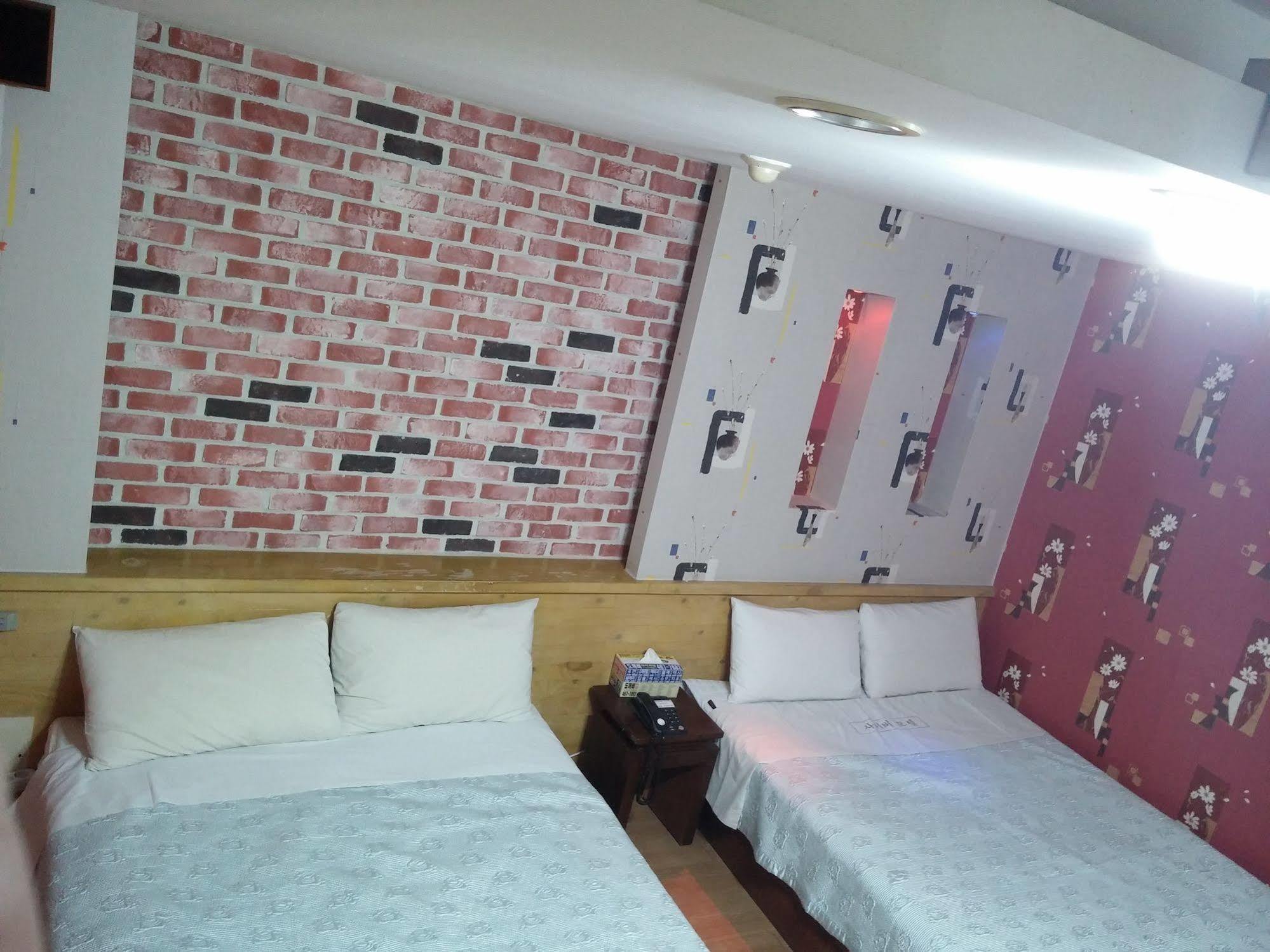 Cyber Motel 群山 外观 照片