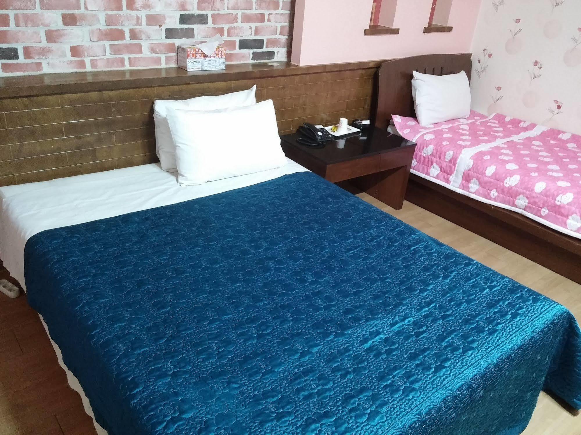 Cyber Motel 群山 外观 照片